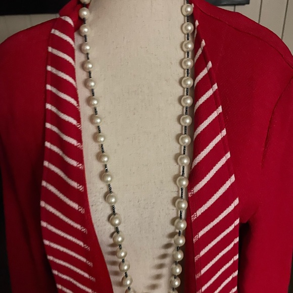 Draper's & Damon's • Large •  Red/White • Striped • Cardigan • Sweater - Picture 3 of 9